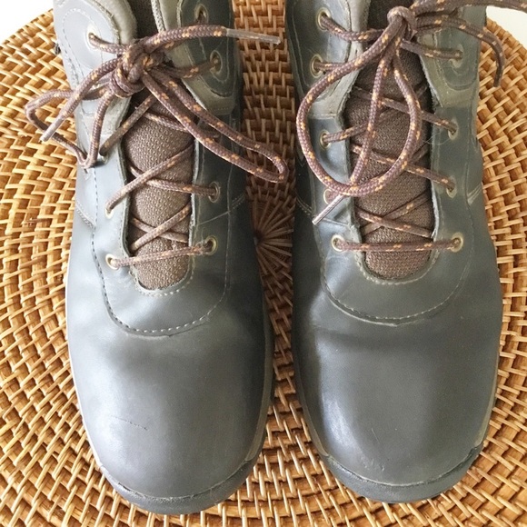 Timberland MT. Maddsen Hiking Boots - Farfetch Size 7 Boys Or 9.5 Womens - Picture 2 of 7